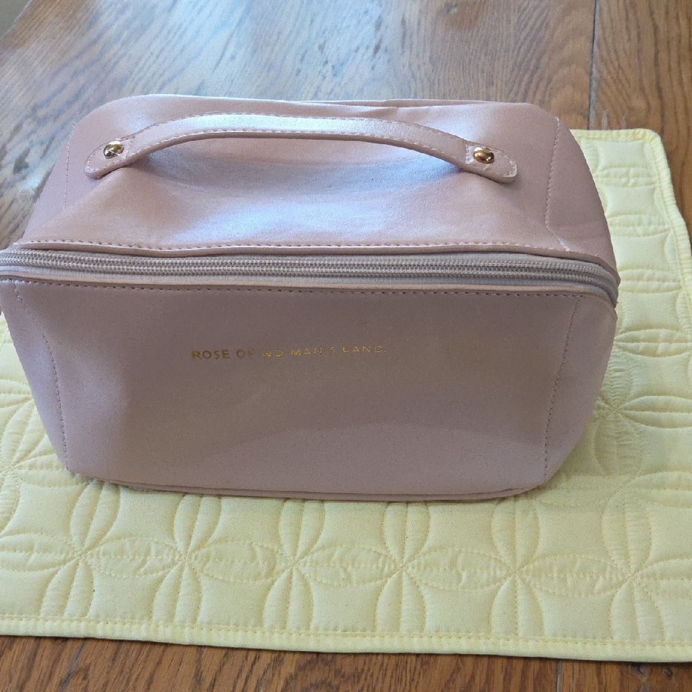 Rose Of No Man's Land, Pale Pink Makeup/Travel Cosmetic Bag. F